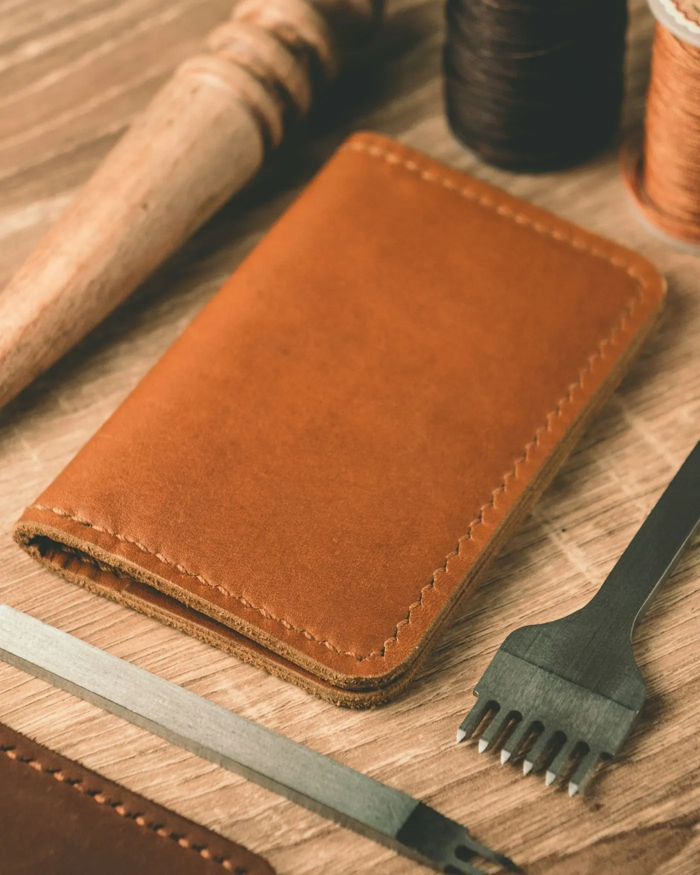 Portefeuille, Billetera de cuero